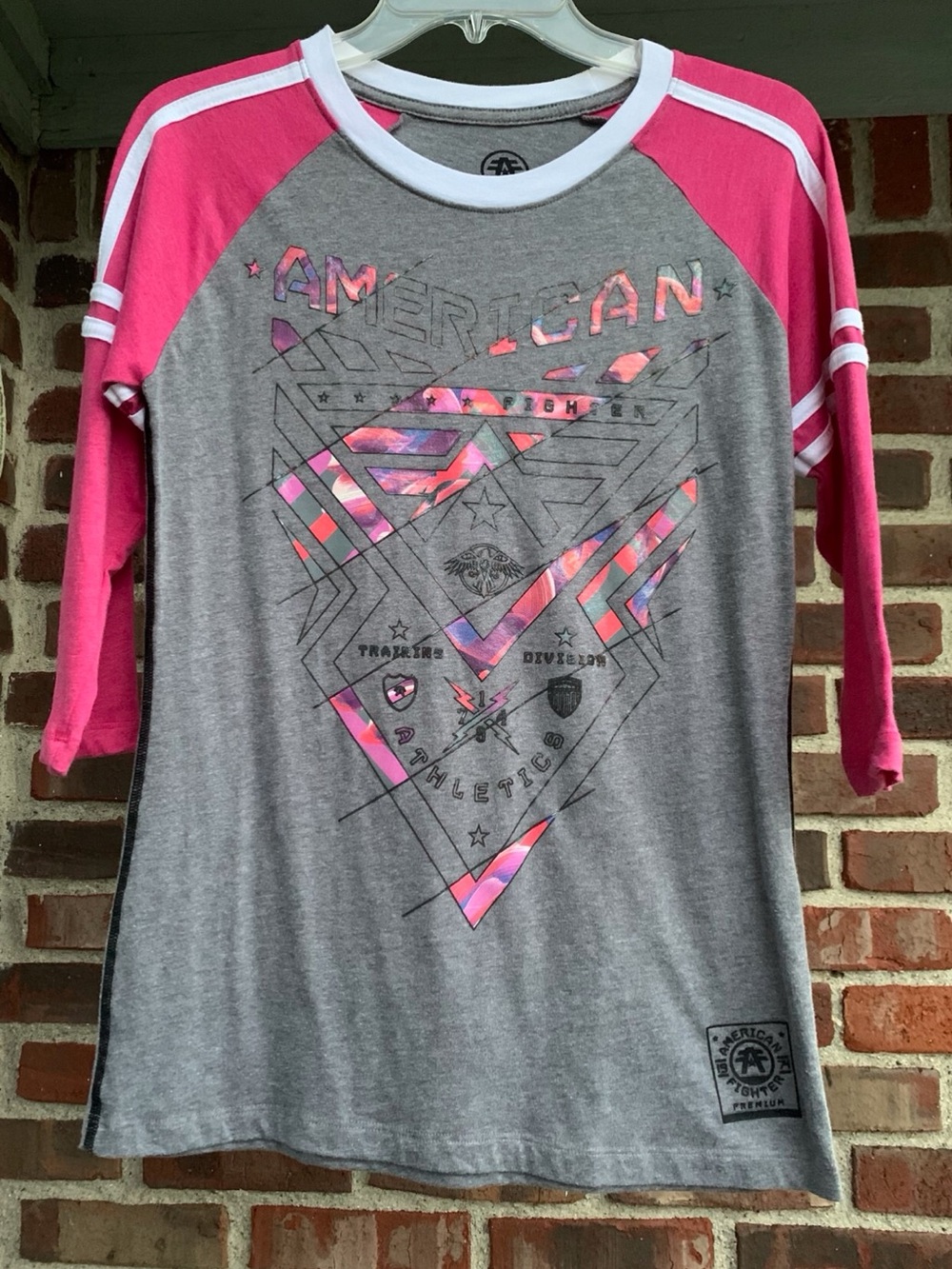 NEW American Fighter Grey & Hot Pink Raglan Long Sleeve Graphic Tee